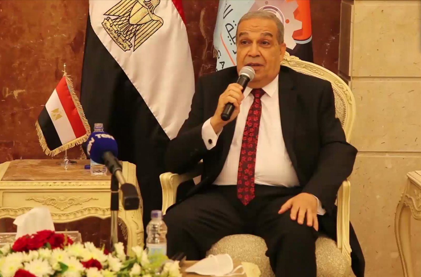 اللواء محمد أحمد مرسي وزير الإنتاج الحربي 