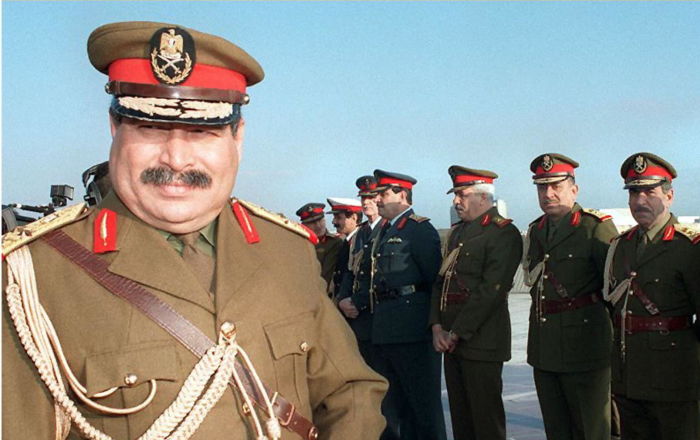 وفاة سلطان هاشم وزير الدفاع العراقي الأسبق 