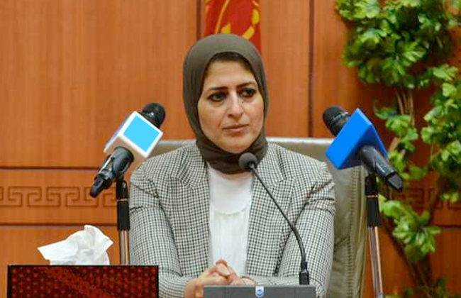 هالة زايد وزيرة الصحة 