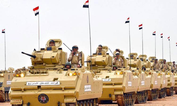 دار الإفتاء: الجيش المصري يحمي البلاد