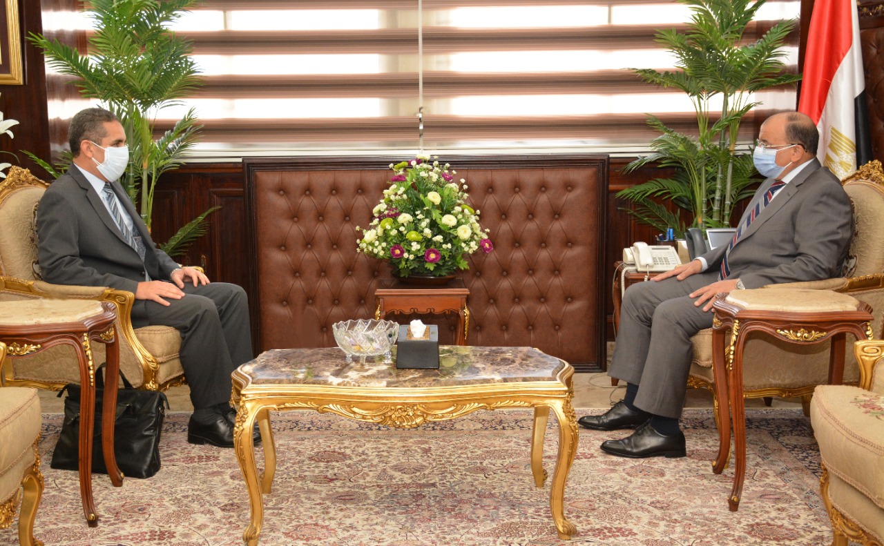 لقاء شعراوى بمحافظ الغربية