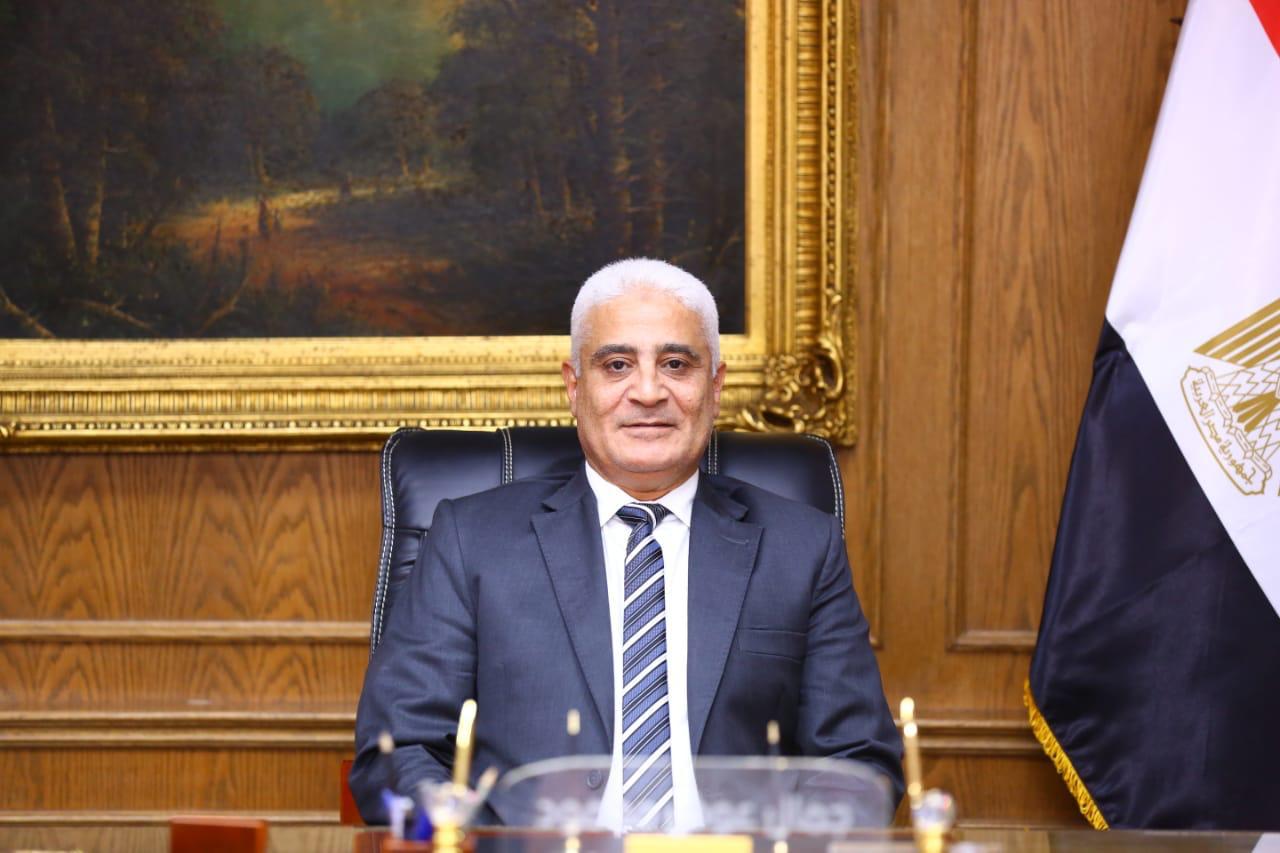 اللواء جمال عوض