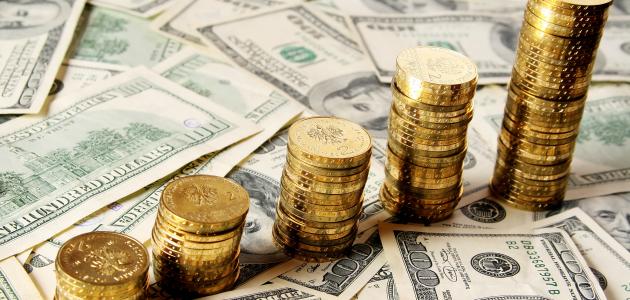ارتفاع أسعار الذهب وهبوط الدولار