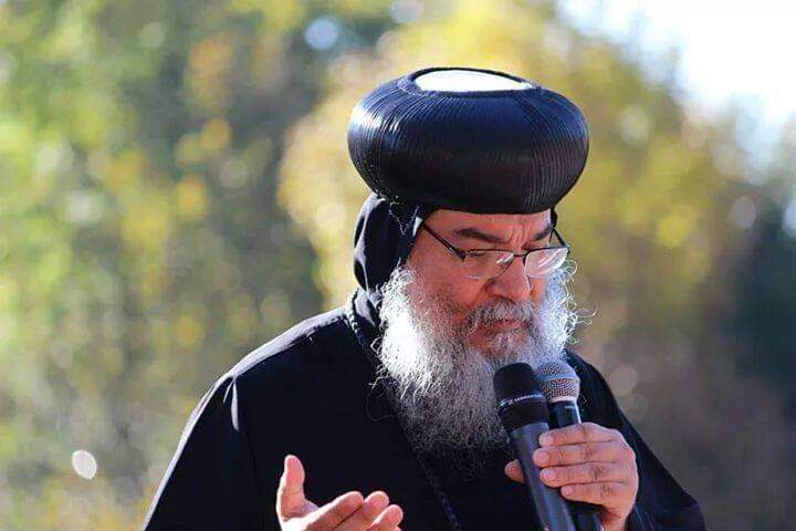 نيافة الأنبا مكاريوس أسقف المنيا وابو قرقاص