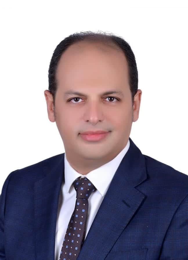 لدكتور أحمد عبدالماجد الأحمر