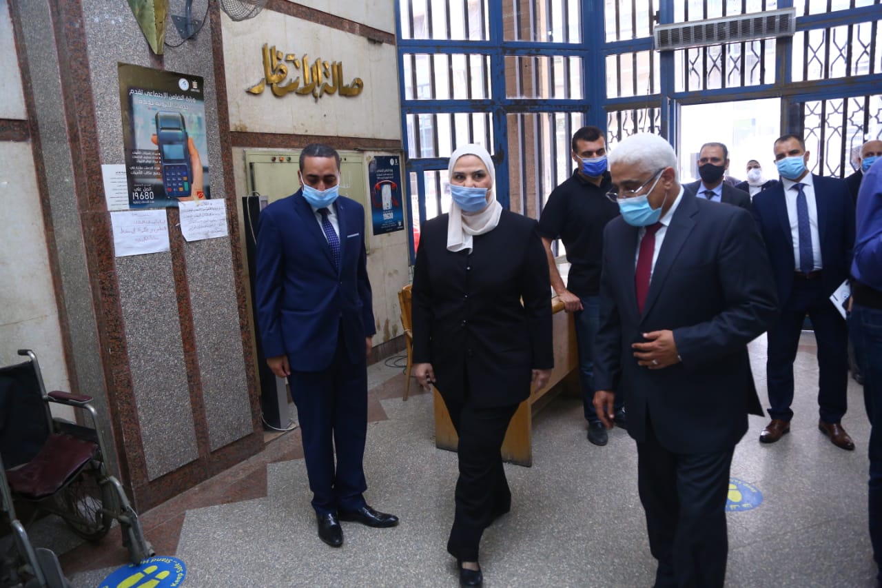 وزيرة التضامن الاجتماعى 