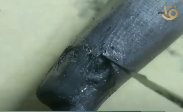 النحت على سنون الأقلام الرصاص