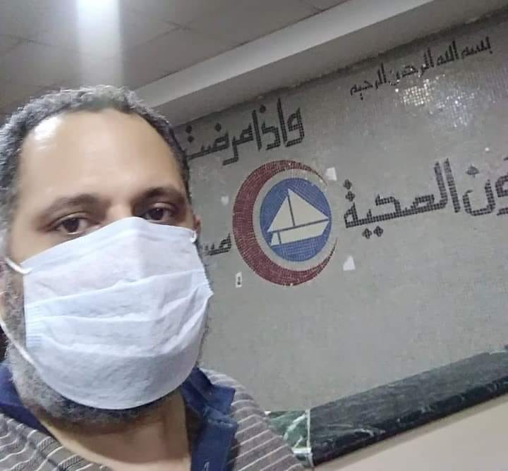 الصحفى محمد يسرى