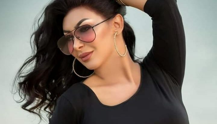شاهيناز