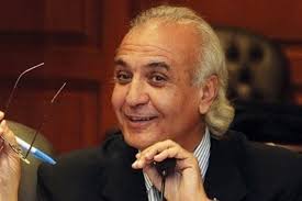 أسامة خليل لاعب الإسماعيلي السابق 