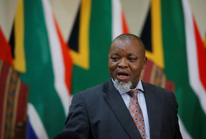 جويدي مانتاشي وزير الموارد المعدنية والطاقة 