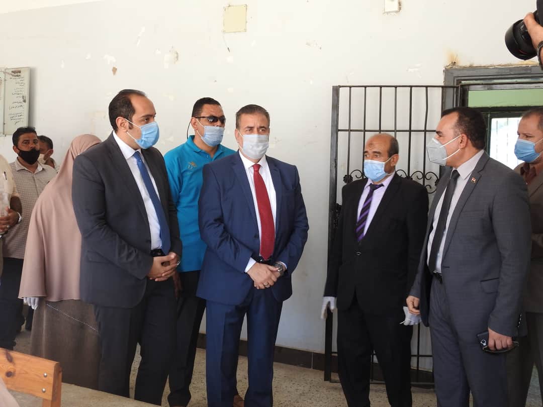 محافظ المنوفية يتفقد لجان الدبلومات الفنية