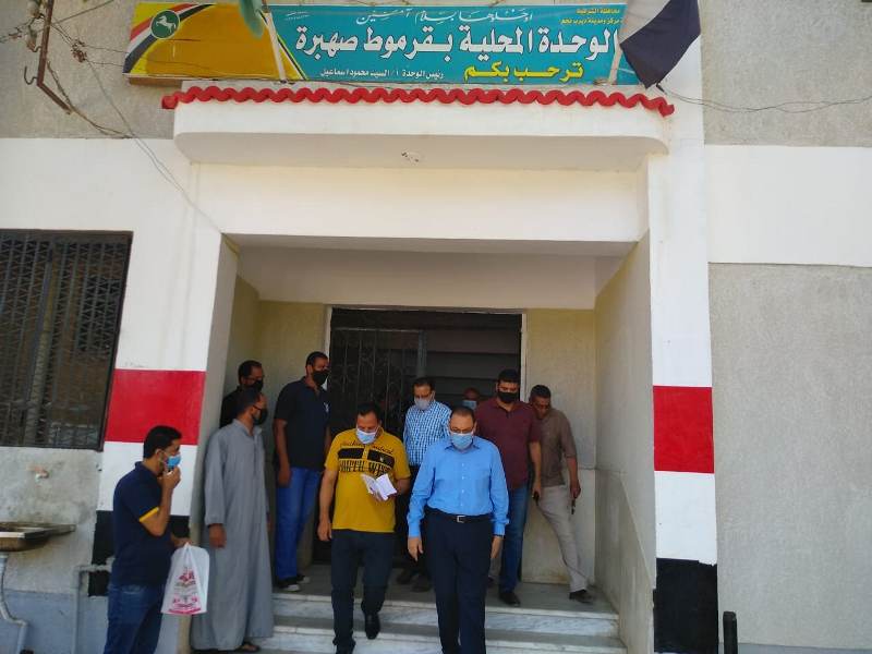 محافظ الشرقية يتفقد عدد من المنشآت الخدمية بمركز ديرب نجم