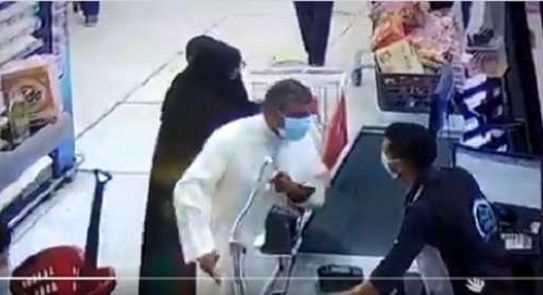 الاعتداء على مواطن مصرى بالكويت