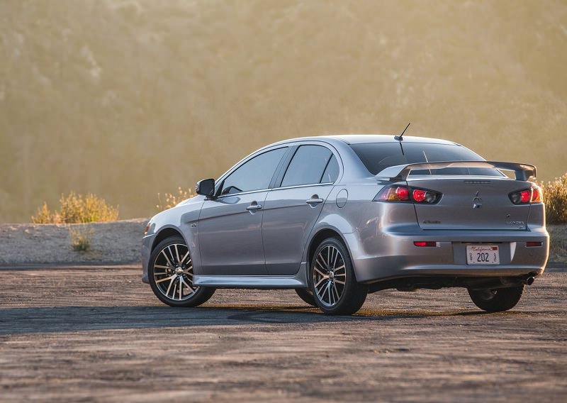 ميتسوبيشي ﻻﻧﺴﺮ ﺷﺎﺭﻙ mitsubishi lancer shark