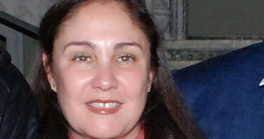 الفنانة شيرين