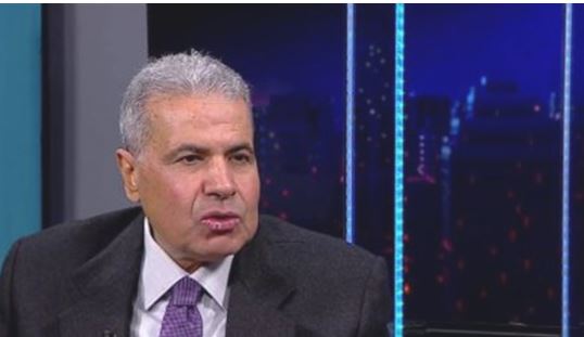 أشرف العشرى ، مدير تحرير جريدة الأهرام،