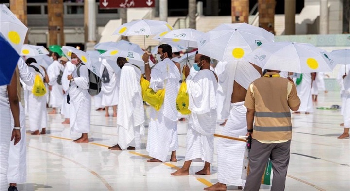 حجاج بيت الله الحرام هذا العام 