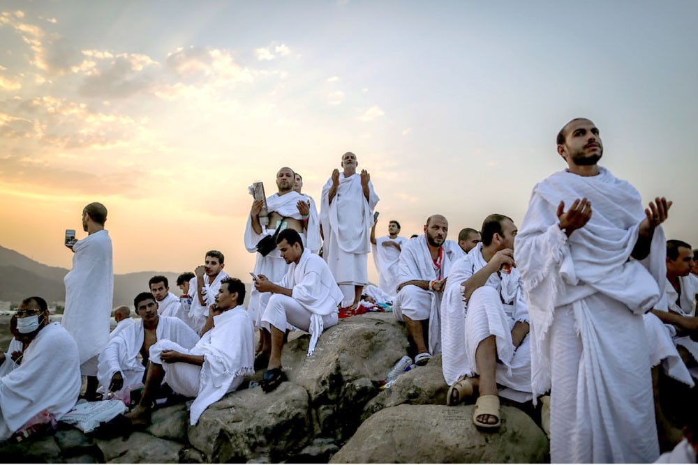 حكم النوم أثناء الوقوف بعرفة