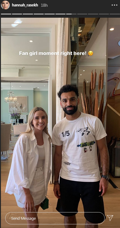 محمد صلاح مع عارضة أزياء
