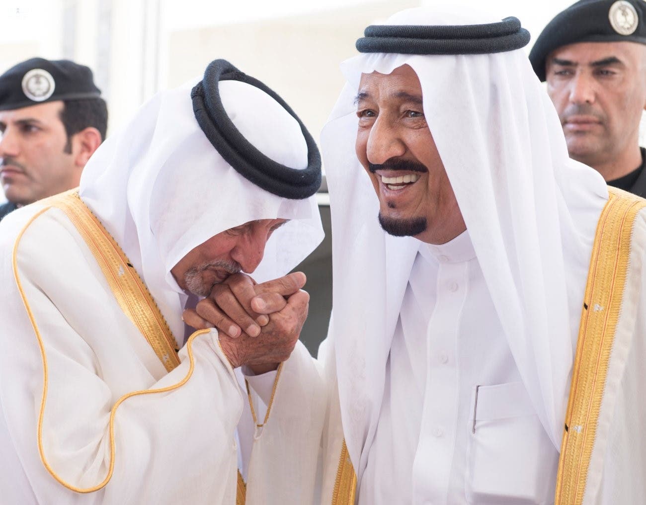 الملك سلمان والأمير خالد الفيصل