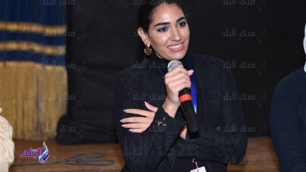 منة البزاوي