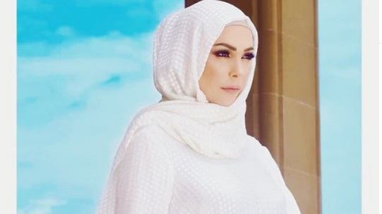  أمل حجازى