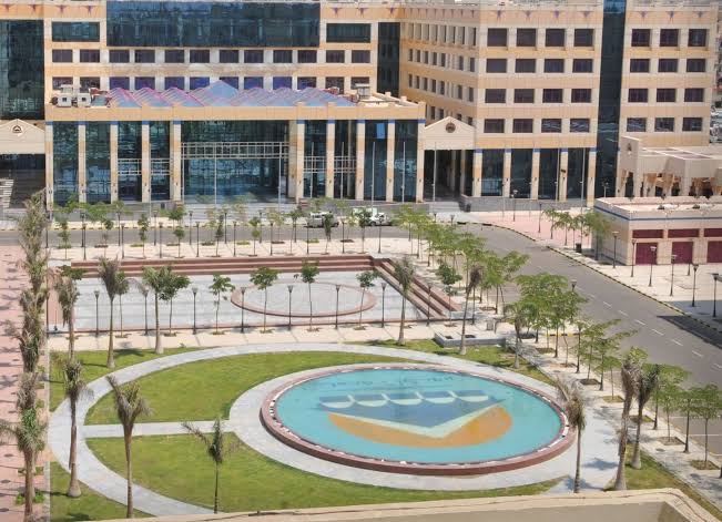 جامعة 6 اكتوبر
