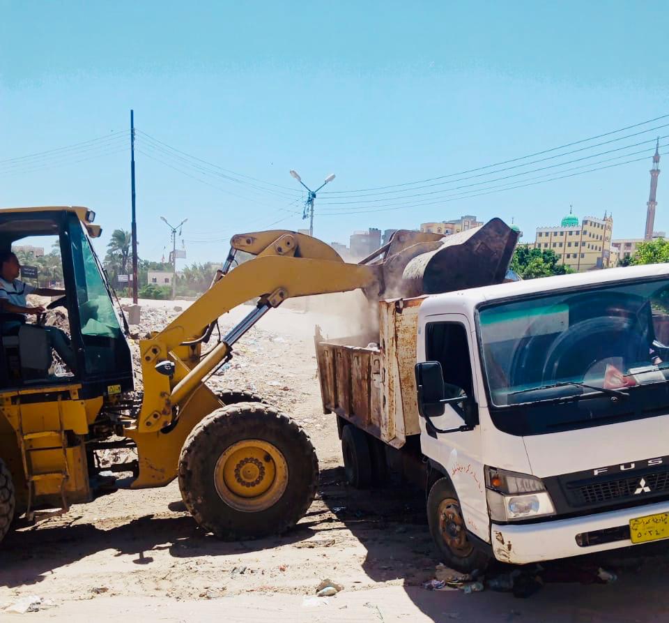 رفع القمامة والمخلفات 