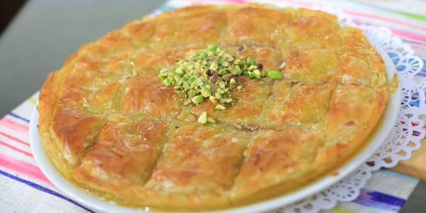 طريقة عمل البقلاوة