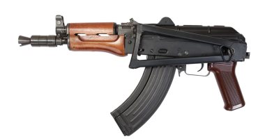 ضبط شخص حاول تهريب قطعة سلاح بميناء سفاجا