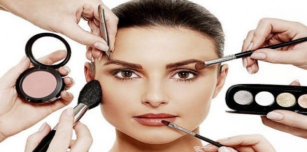 أضرار المكياج