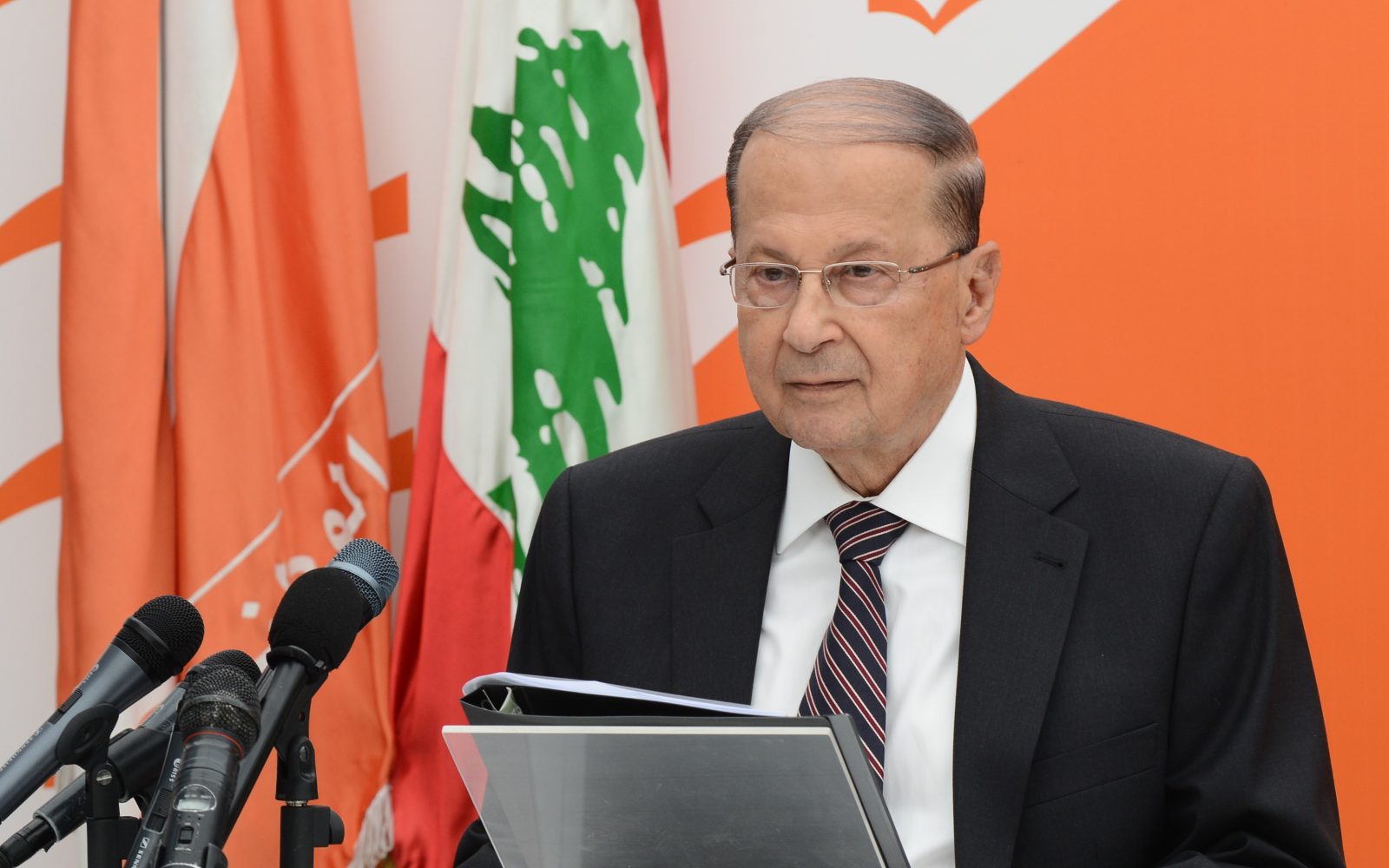 لرئيس اللبناني ميشال عون 