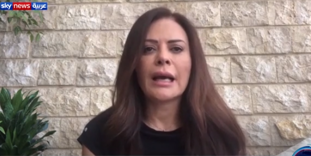 الفنانة كارمن لبس