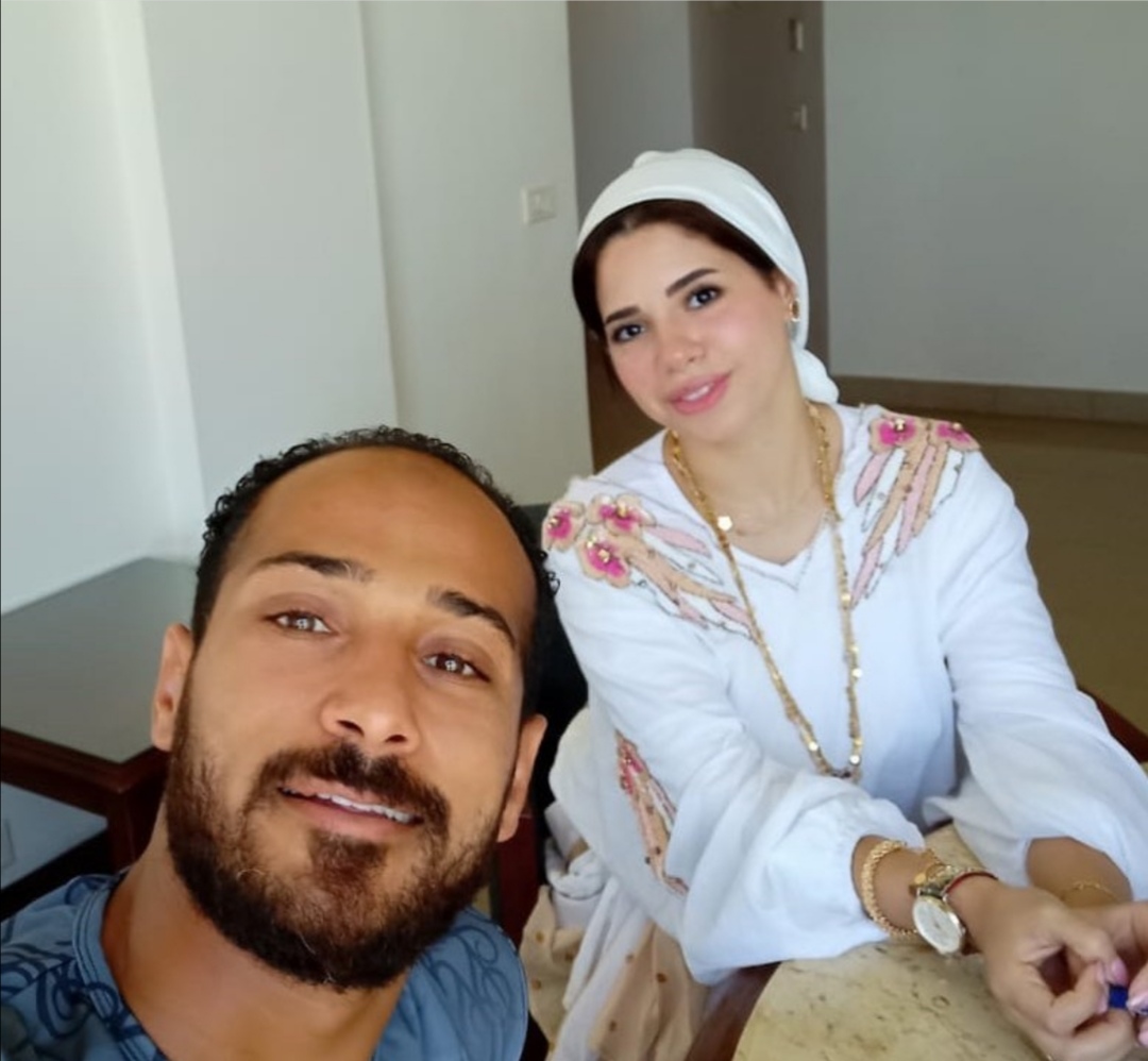 وليد سليمان وزوجته