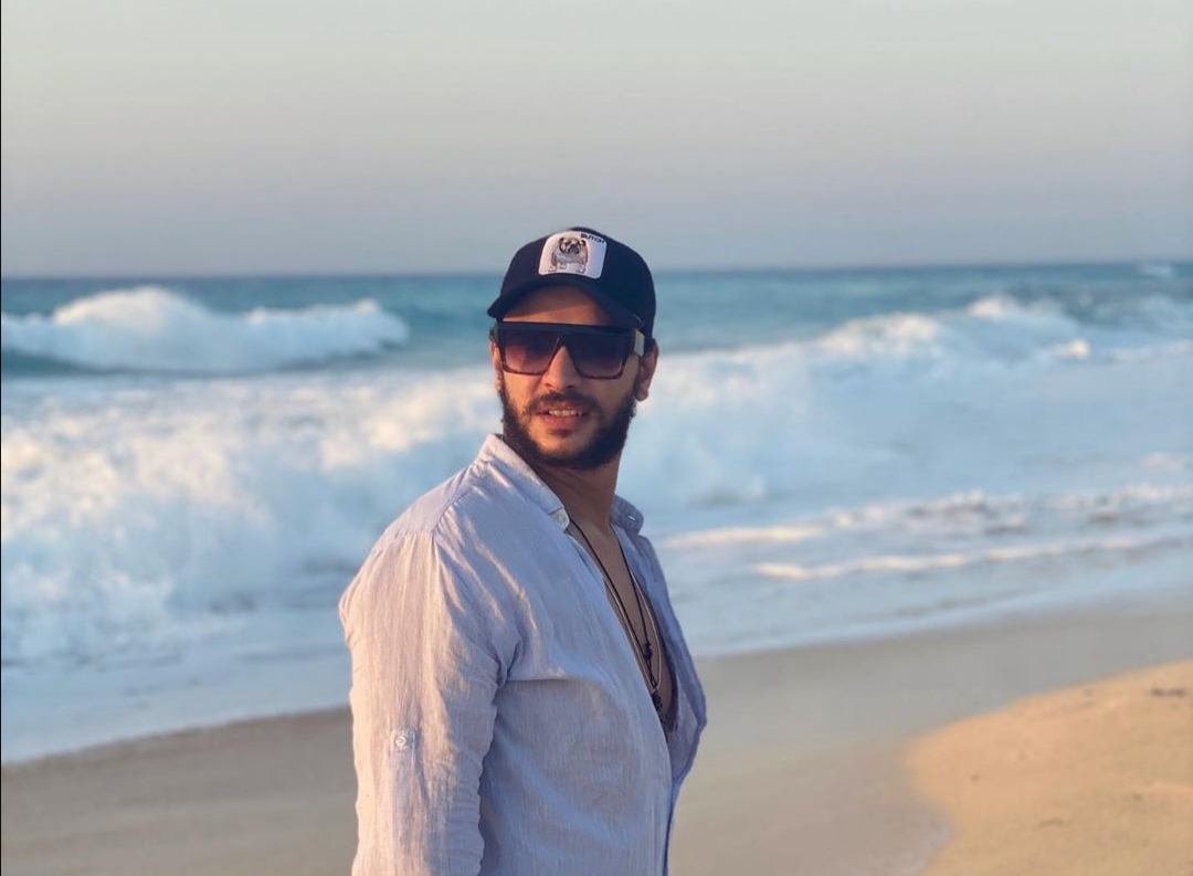 احمد خالد صالح 