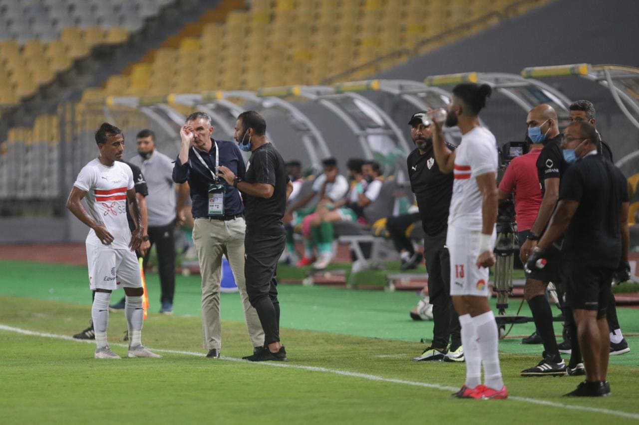 جانب من مباراة الزمالك والمصري 