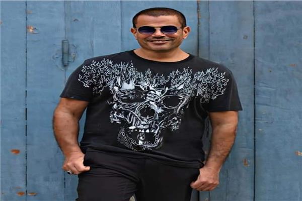 الفنان عمرو دياب