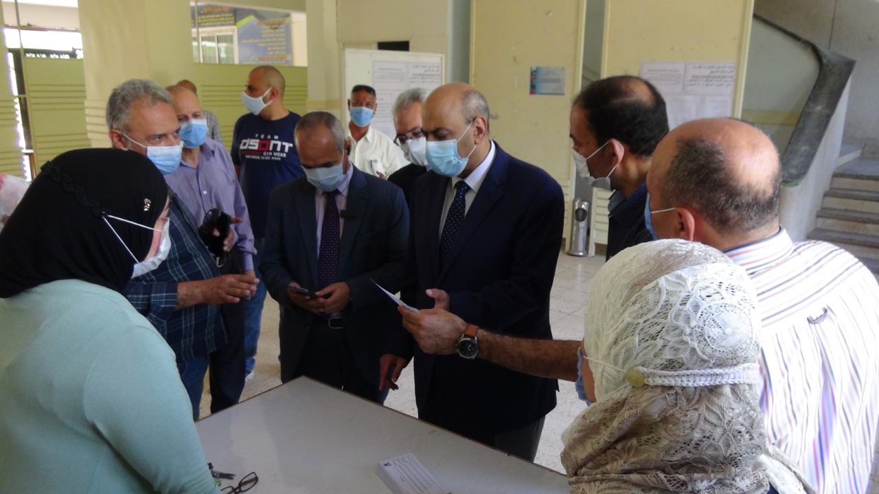  رئيس جامعة المنيا يتفقد لجان اختبار القدرات