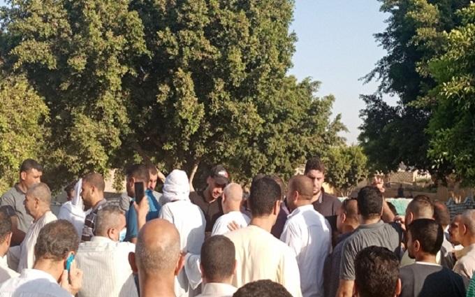 تشييع جثمان والدة حارس مرمي المصري البورسعيدي