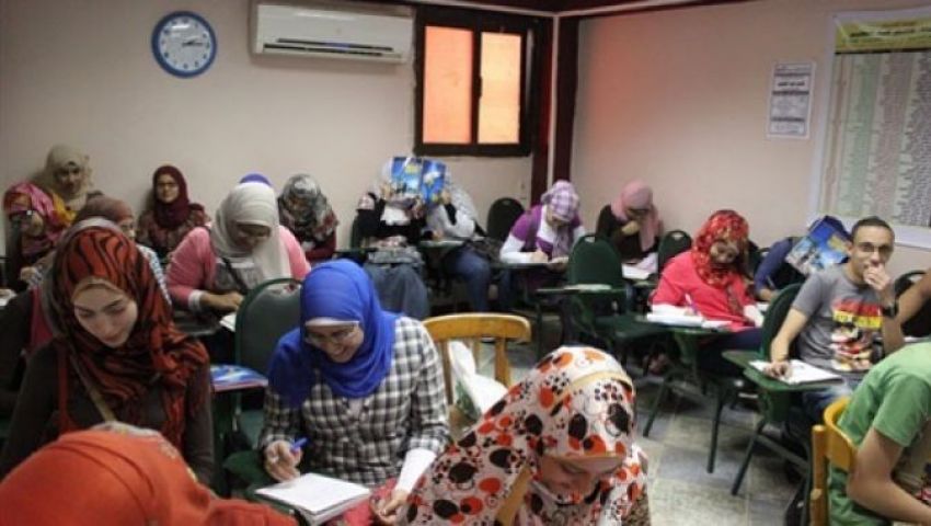 حكم الدروس الخصوصية في الإسلام.. أزهري يوضح