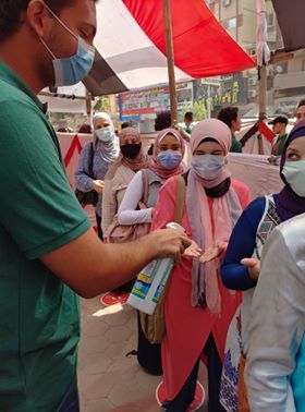 توافد الناخبين على صناديق الاقتراع في عين شمس والزيتون 