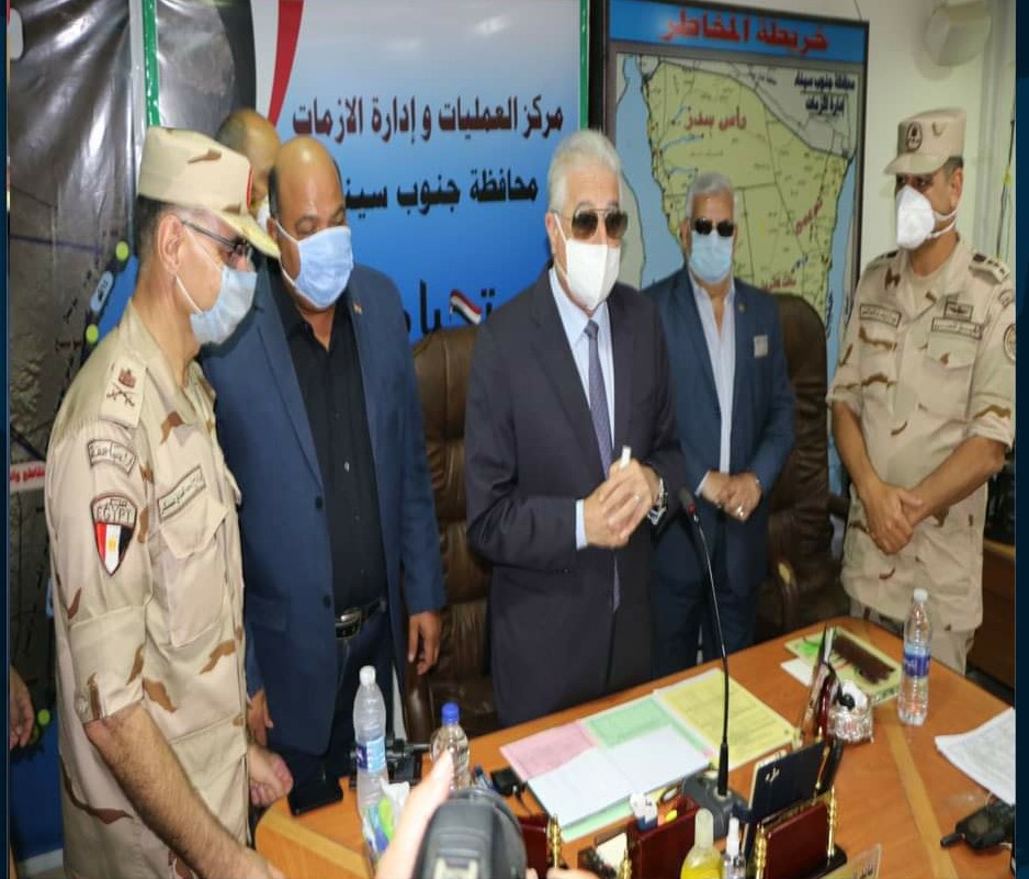 محافظ جنوب سيناء يتابع سير انتخابات مجلس الشيوخ  محافظ جنوب سيناء يتابع سير انتخابات مجلس الشيوخ