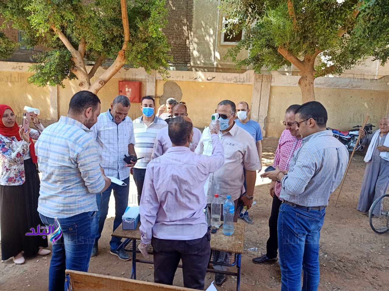 محافظ أسيوط يوجه بتفقد لجان الانتخابات 