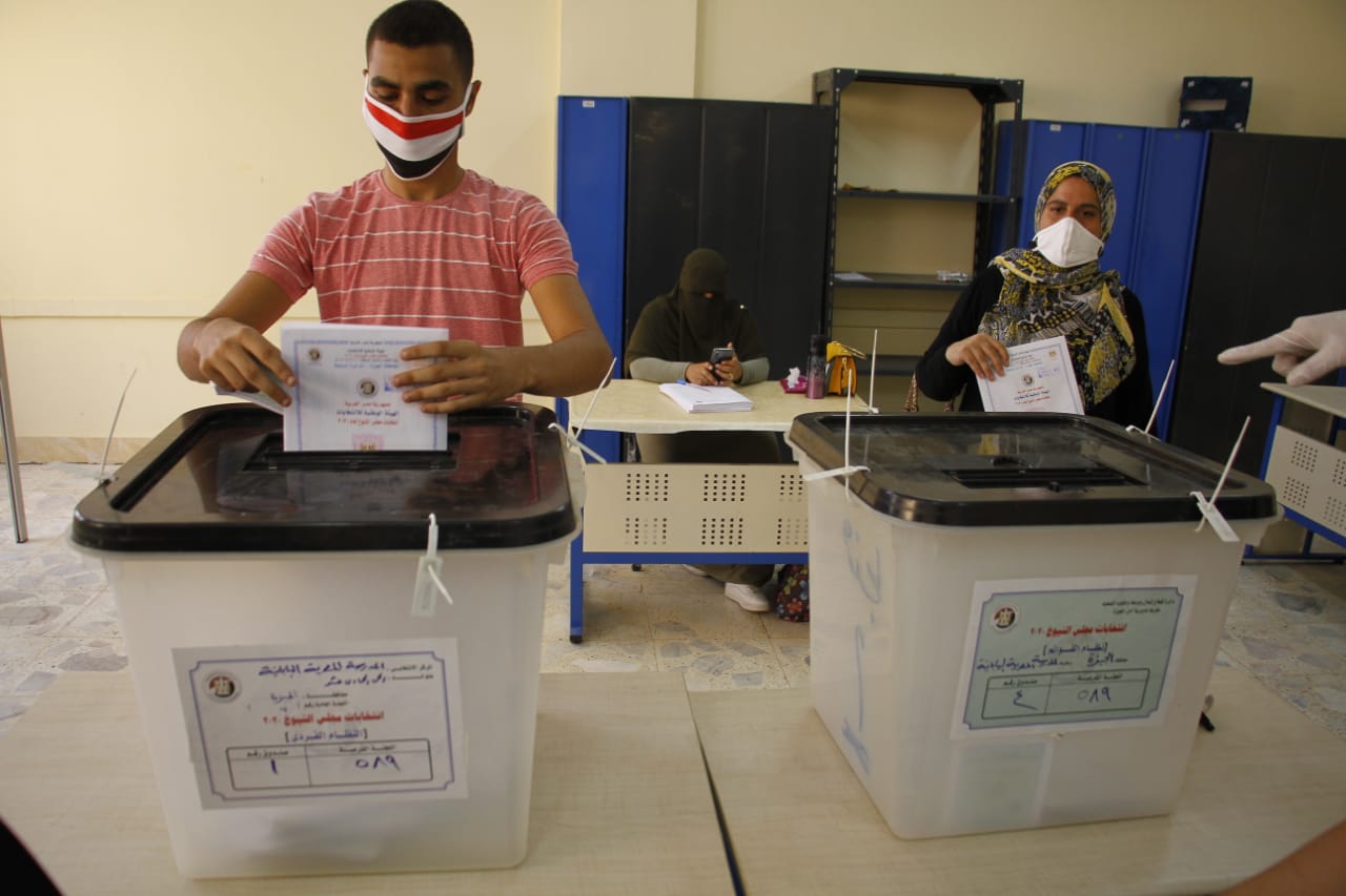 توافد الناخبين 