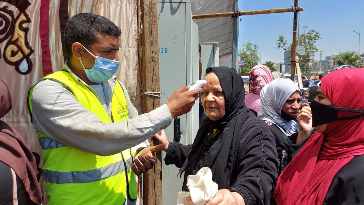 مؤسسة أبو العينين تساعد ناخبي الجيزة