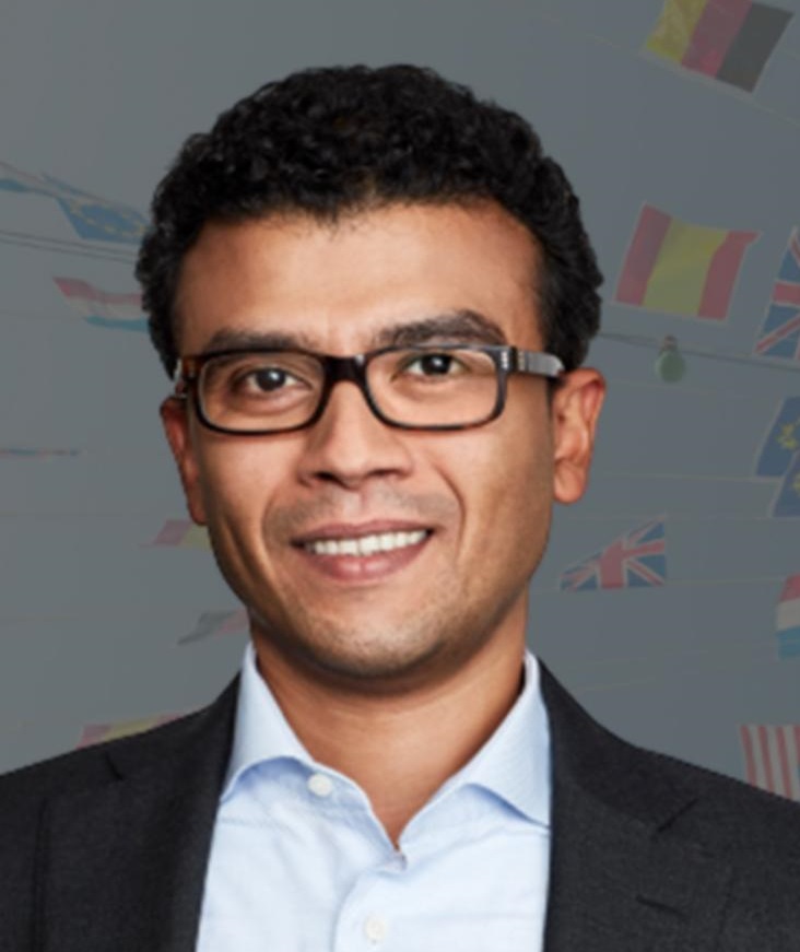 الدكتور محمد بدر