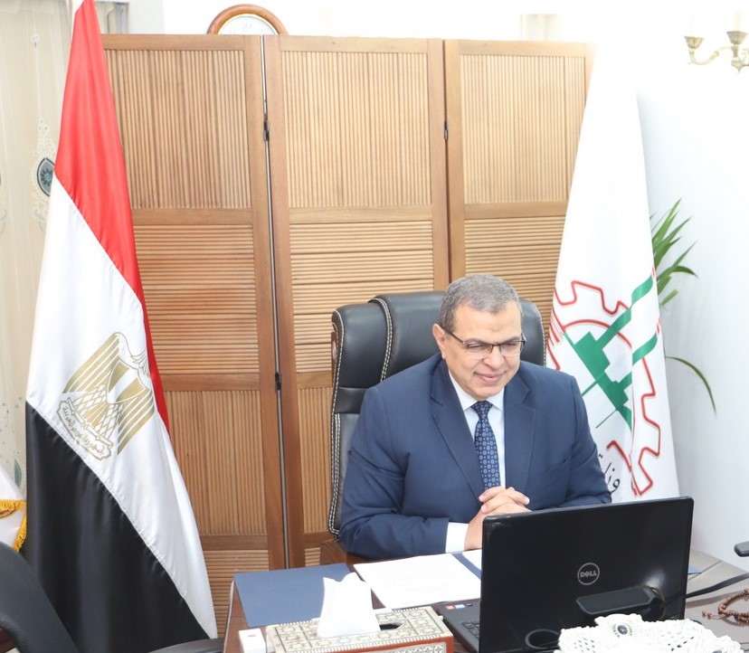 محمد سعفان وزير القوى العاملة