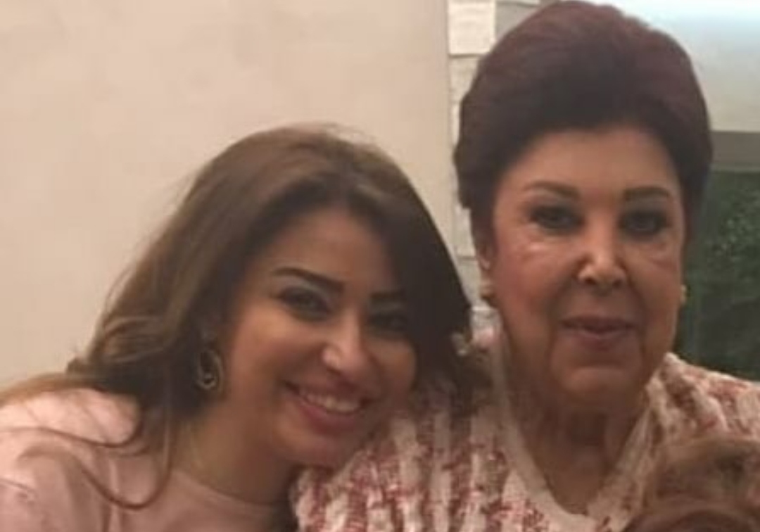 رجاء الجداوي وغادة رجب