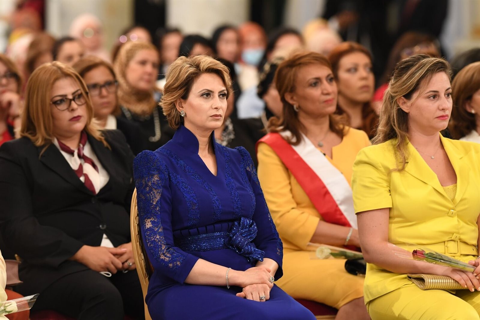 زوجة الرئيس التونسي تخطف الأنظار في أول ظهور